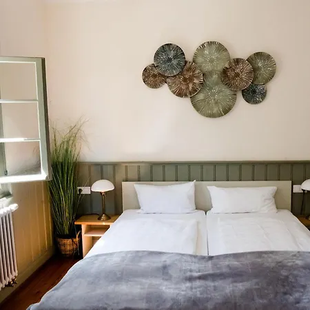 Inn Weinhaus Schultes